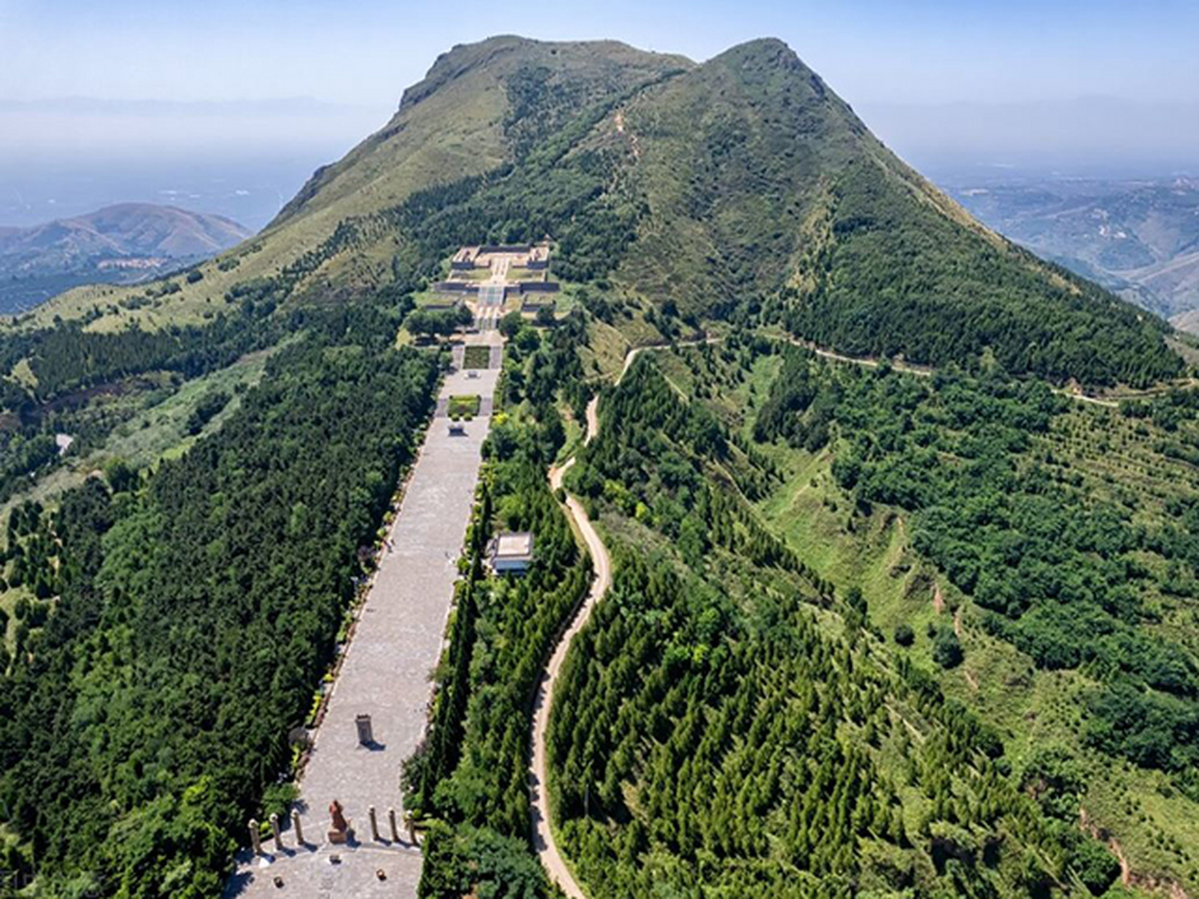 关中唐十八陵,最值得去打卡的五座帝陵:  1.