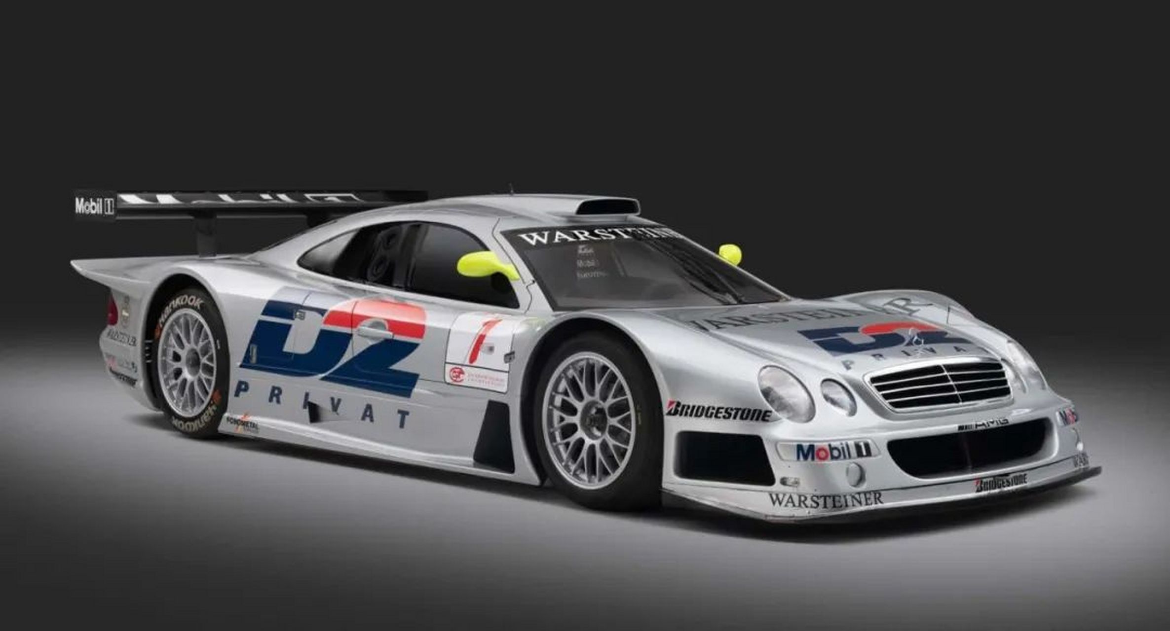 197年梅赛德斯-amgclkgtrgt赛车,专为抗击保时捷和迈凯伦而生.
