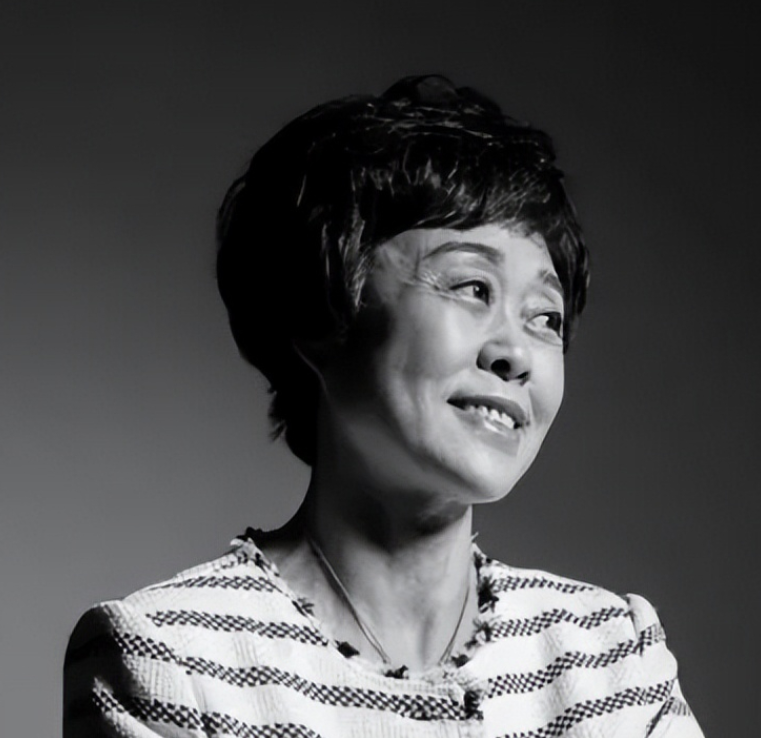 回顾孙晋芳退役后担任高位却疾病缠身需靠换血续命