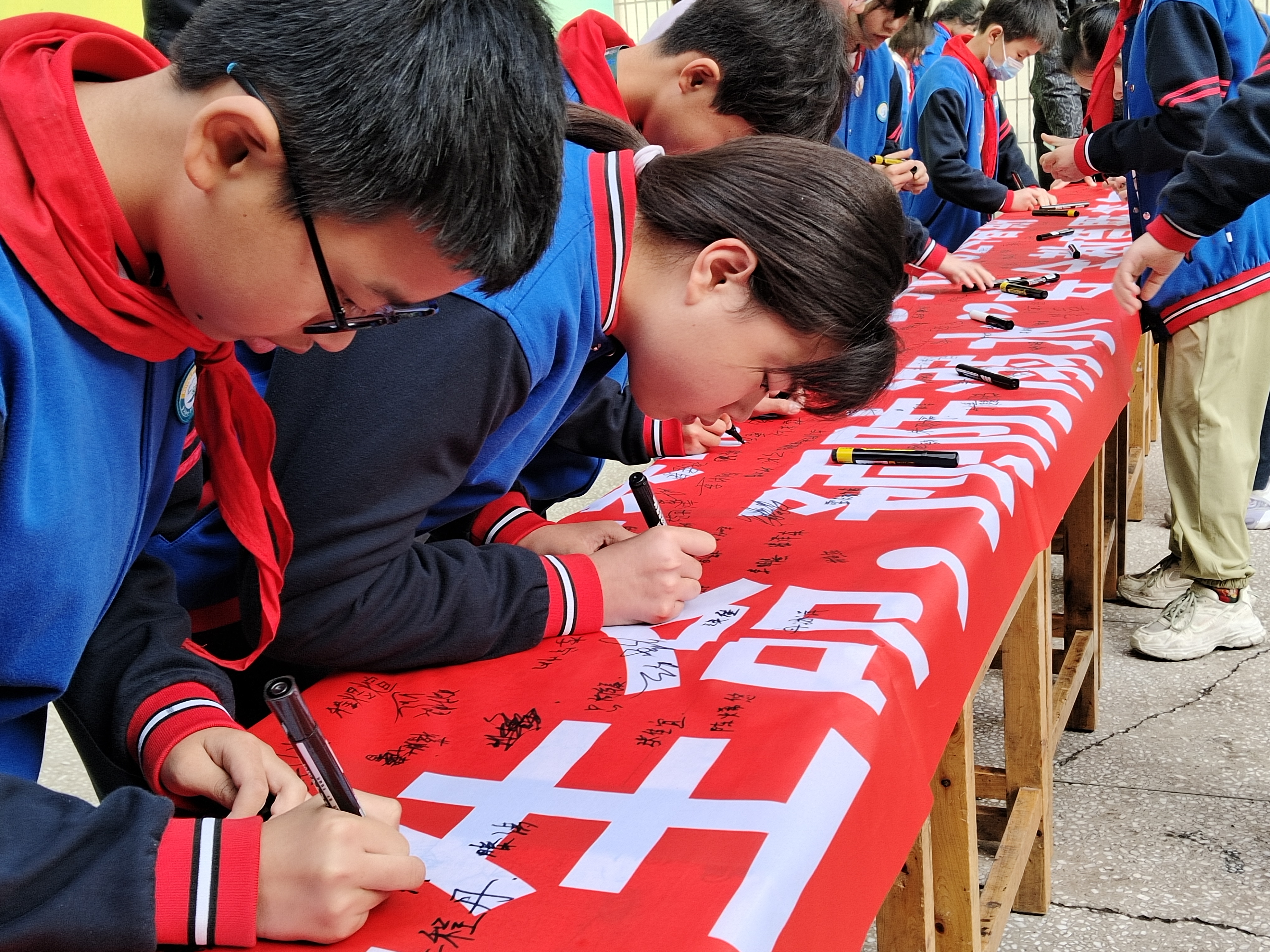 宜宾市女学街二中图片