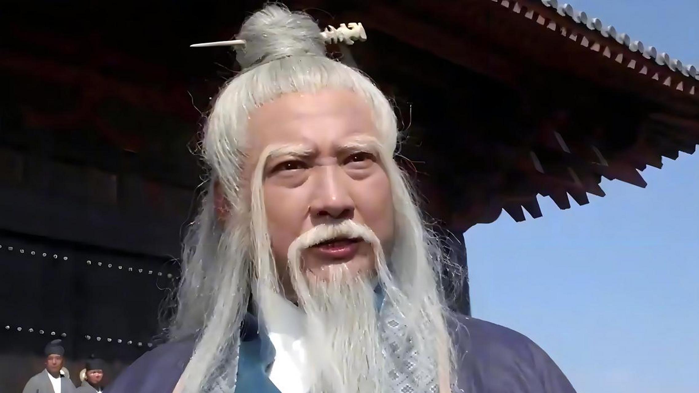 有点言过其实——  贫道幼年之时,虽曾在少林寺服侍觉远大师,但那是