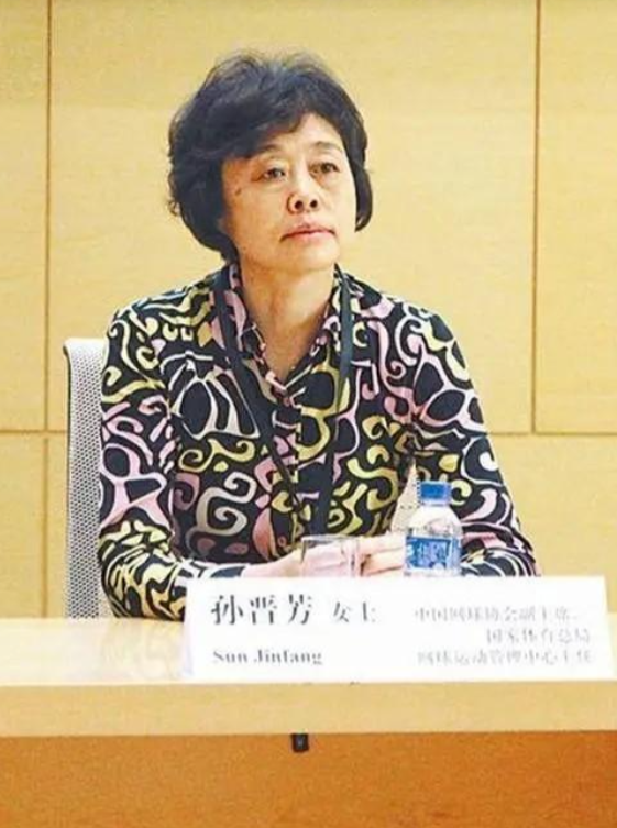 回顾孙晋芳退役后担任高位却疾病缠身需靠换血续命