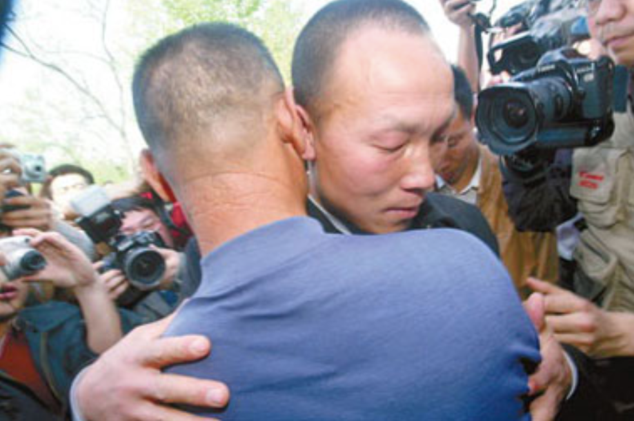 1994年湖北男子杀妻判15年11年后亡妻突然回家已和他人生子