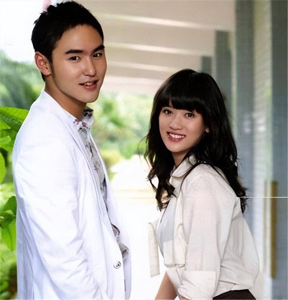 陈乔恩霍建华让她难释怀如今嫁给小九岁的富二代真幸福