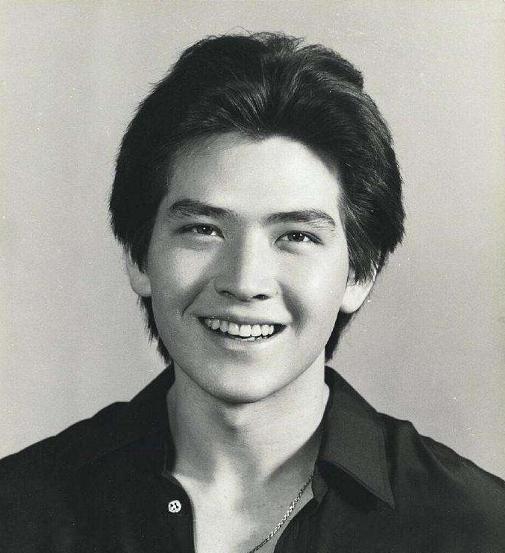 回顾费翔爱过3个顶级美女自称一辈子不会结婚他经历了啥