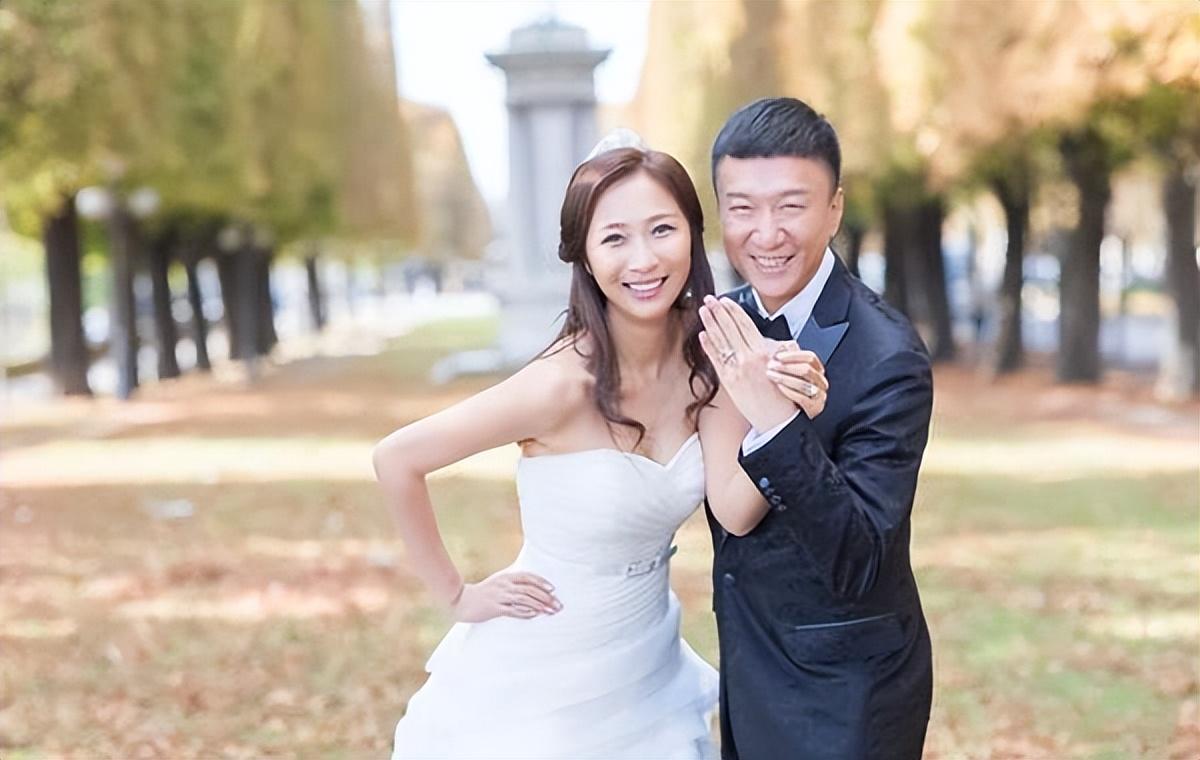 回顾和孙红雷演过戏的5位女星有人远嫁日本有人离婚至今单身