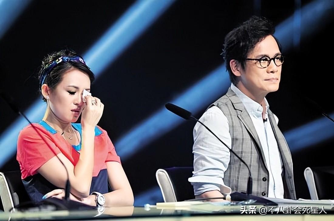 醒醒吧,一部代表作都没有,却高高在上当评委,这些小丑