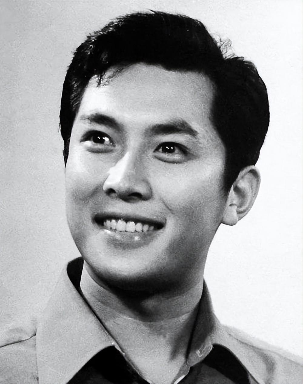 这一次,"晚节不保",谁也救不了71岁"老艺术家"唐国强