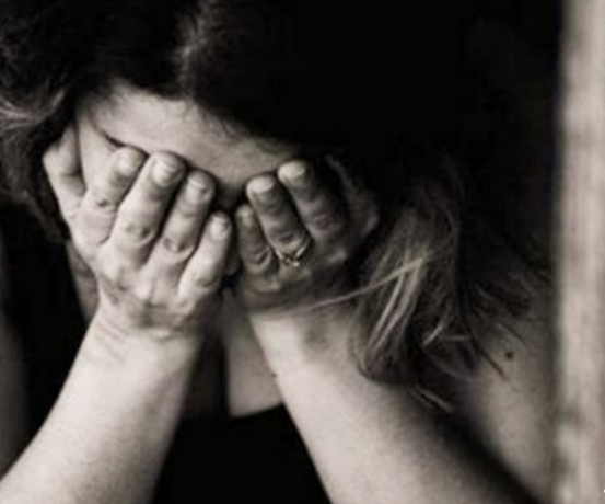 回顾女博士赵庆香因拒给弟弟买房被父杀害父亲怒骂白眼狼