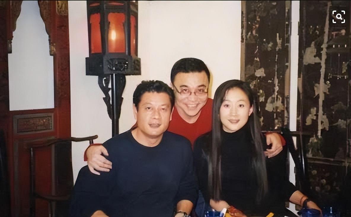 演员巫刚一段失败的婚姻离婚后至今未婚晚年和陈瑾互相照顾
