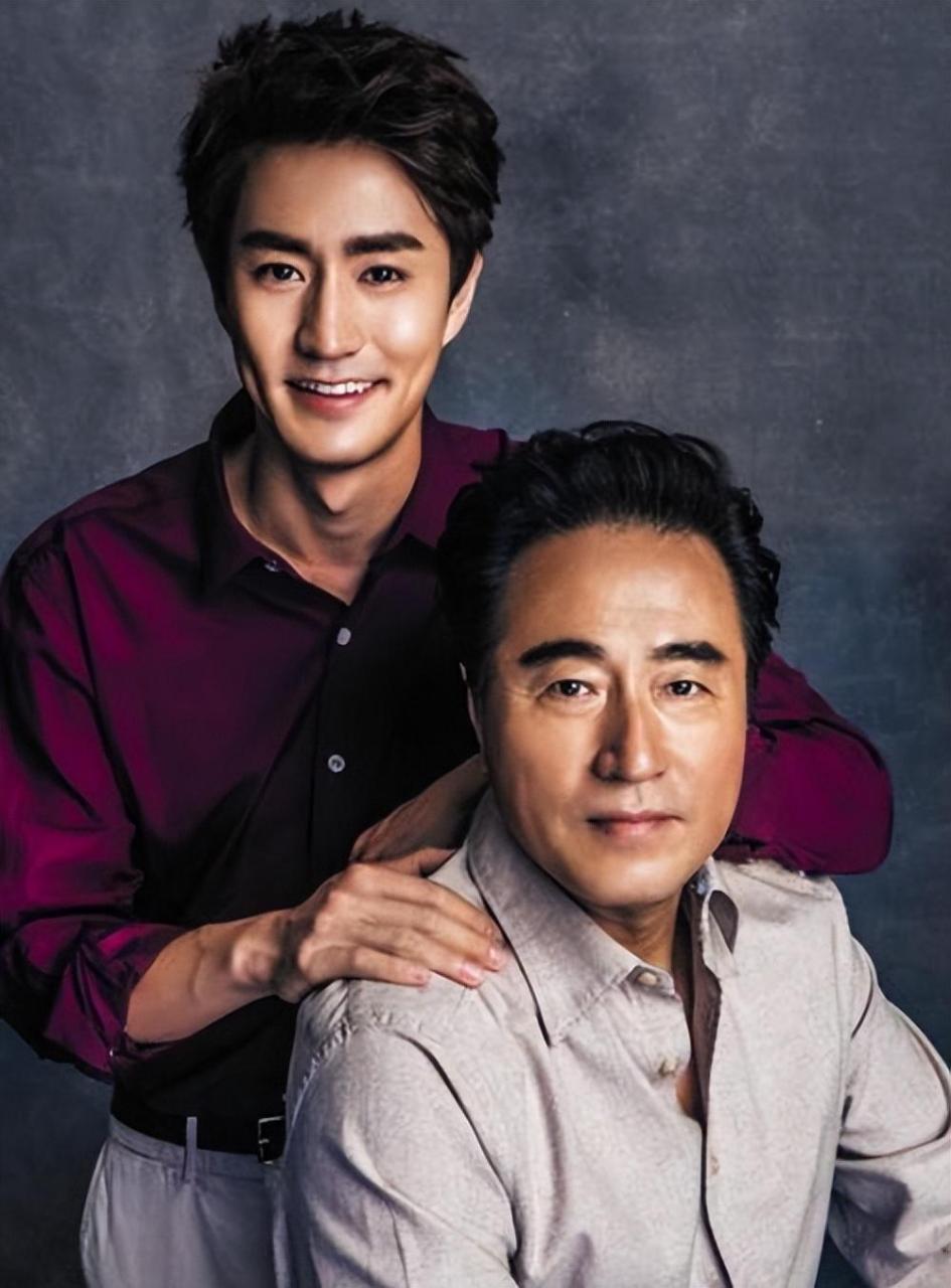 明星父子关系揭秘:刘奕君与刘怡潼,张国柱与张震,廖凡与廖丙炎,高明与