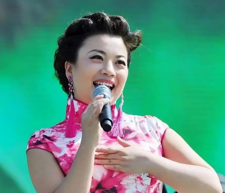 回顾民歌皇后张也54岁单身未育和吕继宏相伴21年令人羡慕