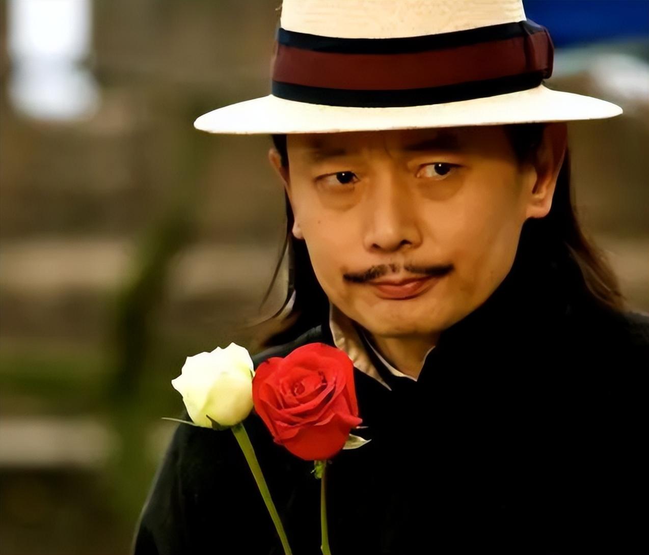 葛优的妹妹葛佳从小就很优秀.