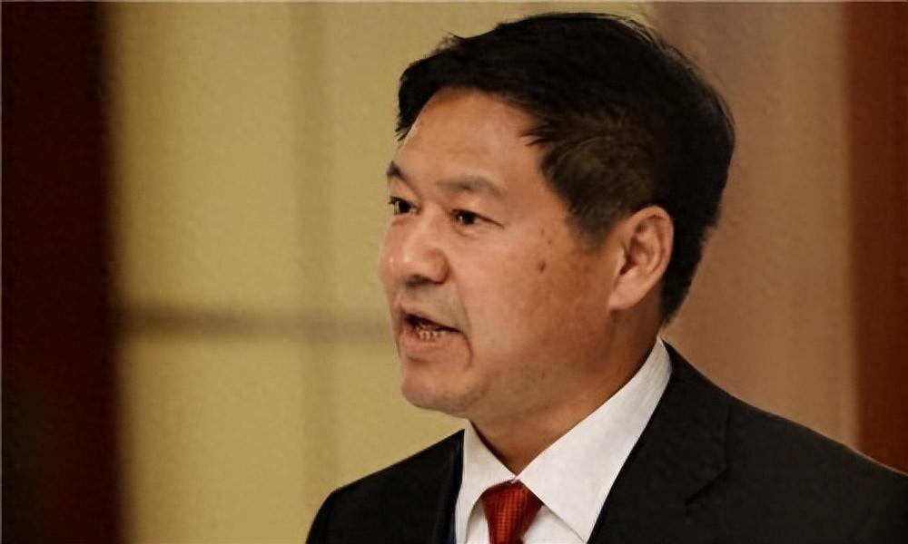 蓝翔校长荣兰祥争夺财产跨省打岳父把三个女儿送监狱