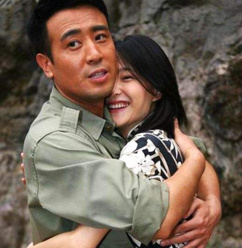 本来也没有什么,但是王丽坤在微博上称呼于和伟为"和和",这让不少网友