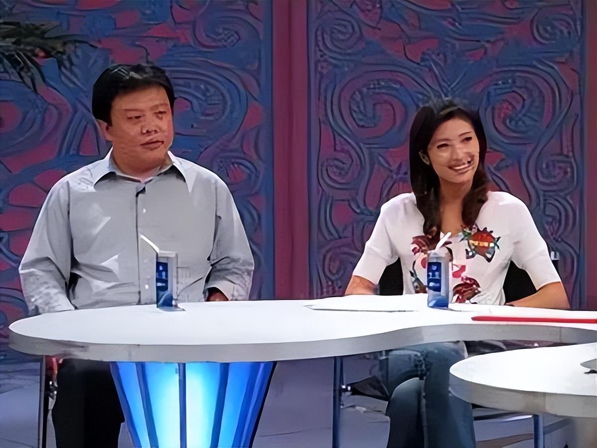 春妮23岁与蒋虎结婚38岁与郭德纲传绯闻40岁嫁给央视名嘴