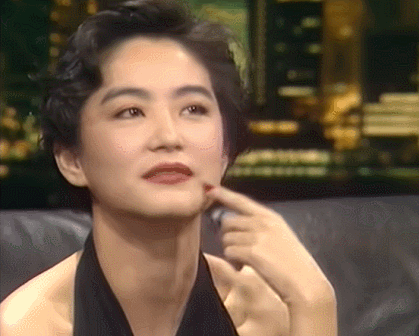 回顾林青霞算不算80年代第一美女看她和巩俐的合照就有答案了
