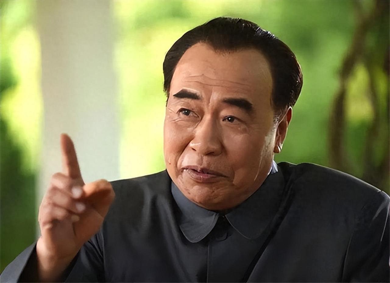 回顾演员王伍福一生只演朱老总从不走穴康克清见他后激动落泪