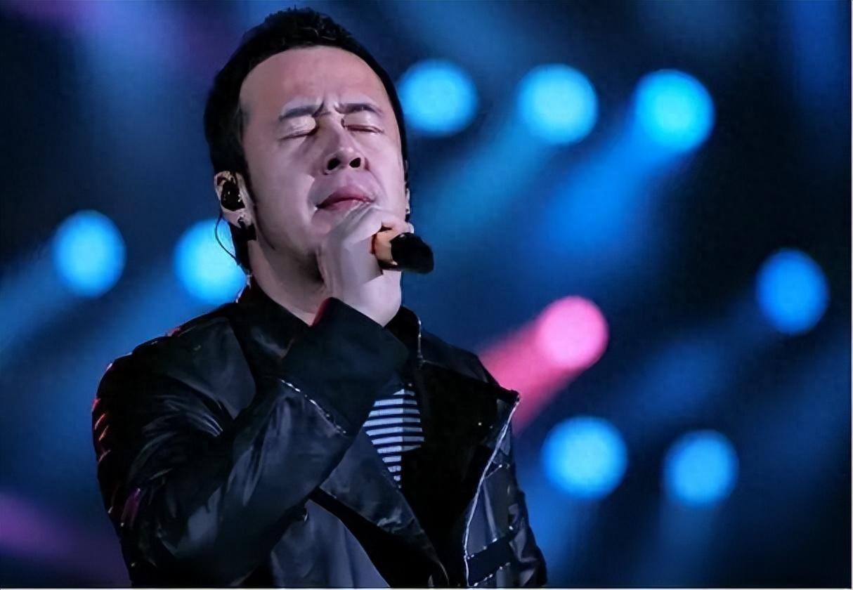 这一次玩火自焚的伪大师杨坤终于走到今天这步