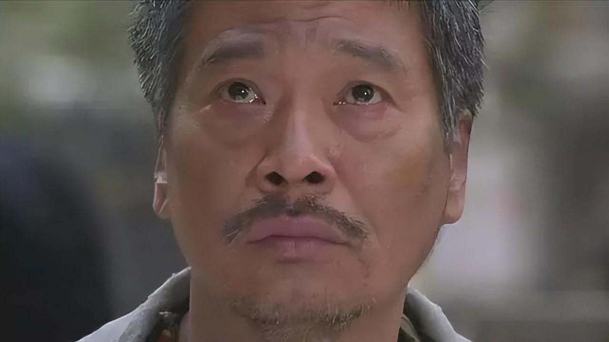 回顾吴孟达病逝2年再看遗孀侯珊燕的现状才知道他遗嘱有多明智