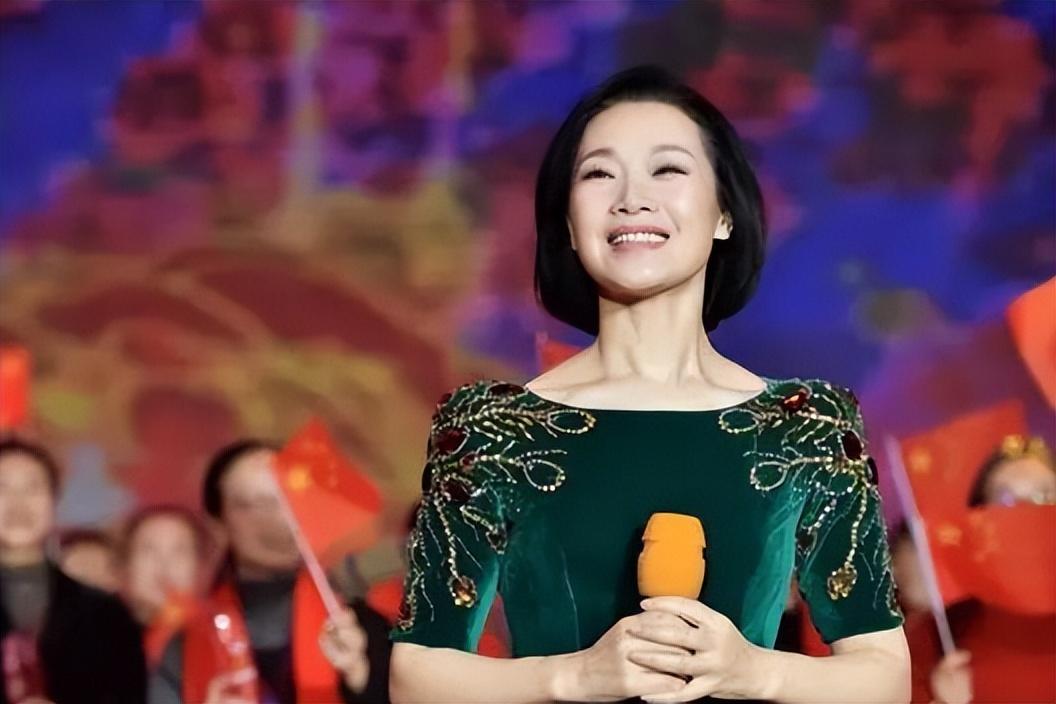 《中华全家福》《中国红》《把心交给你》《呦呦鹿鸣》等多部优秀作品