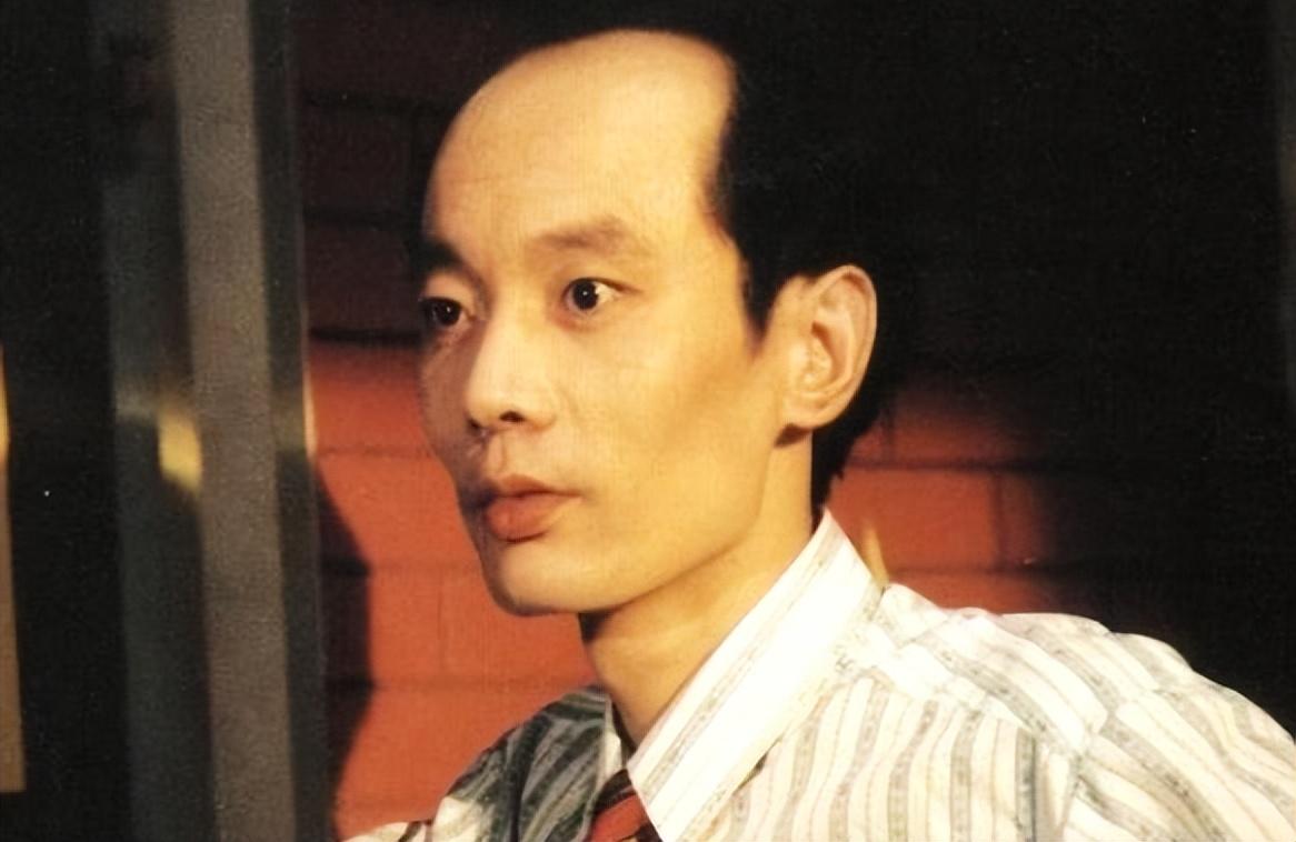 妹妹远在美国父母也已离世如今66岁无儿无女的葛优如何了