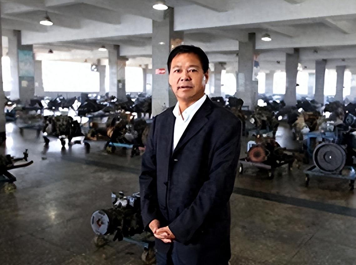 蓝翔校长荣兰祥争夺财产跨省打岳父把三个女儿送监狱