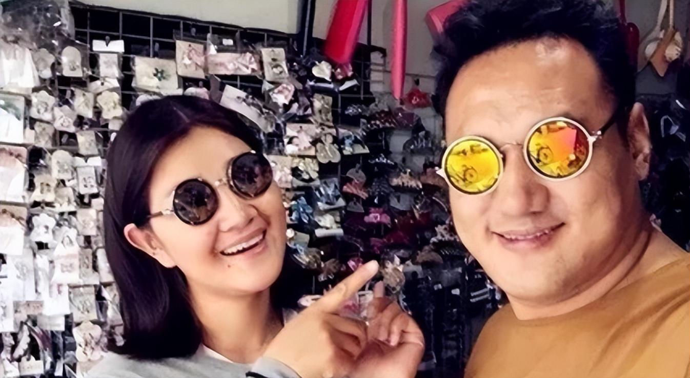 歌手降央卓玛因丈夫高颜值而倒追婚后生3胎如今怎么样了