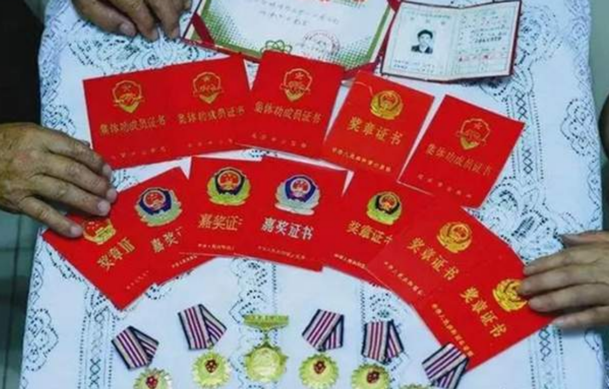 回顾:因卧底染上毒瘾,公安部门为他开证明,刑警宋名扬后来怎样了