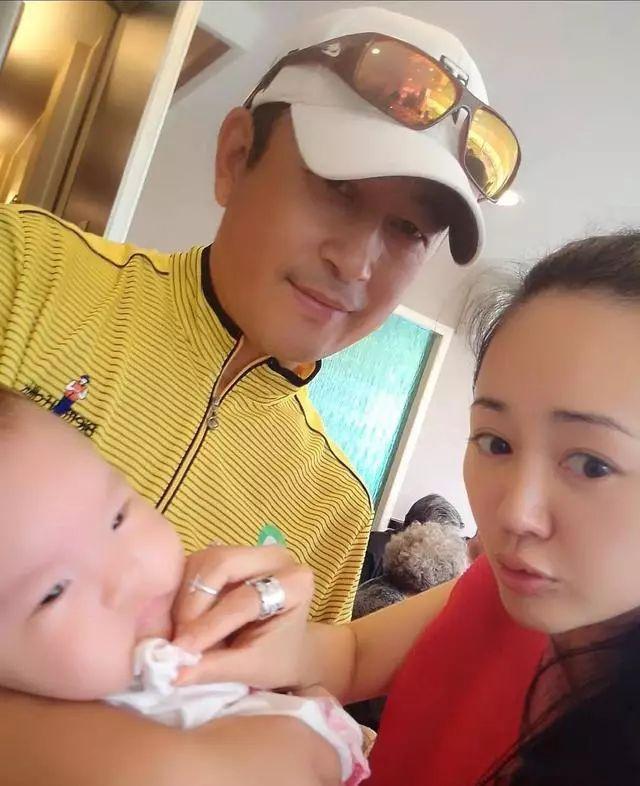 同是王志飞的骨肉李健和张定涵的孩子却过上了完全相反的生活