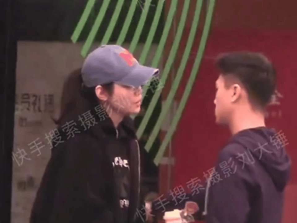 不被看好的几对姐弟恋婚姻至今恩爱如初甩闪婚闪离几条街