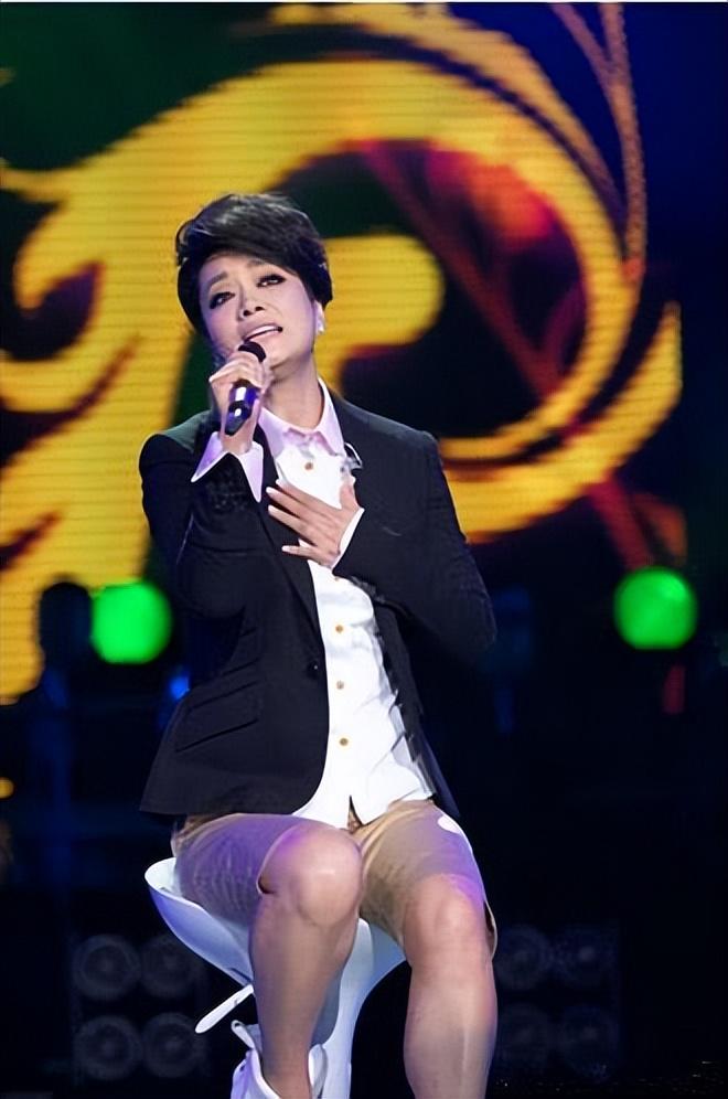 张勇当年毛阿敏诬陷我卷走30万33年过去了都没等来一个道歉