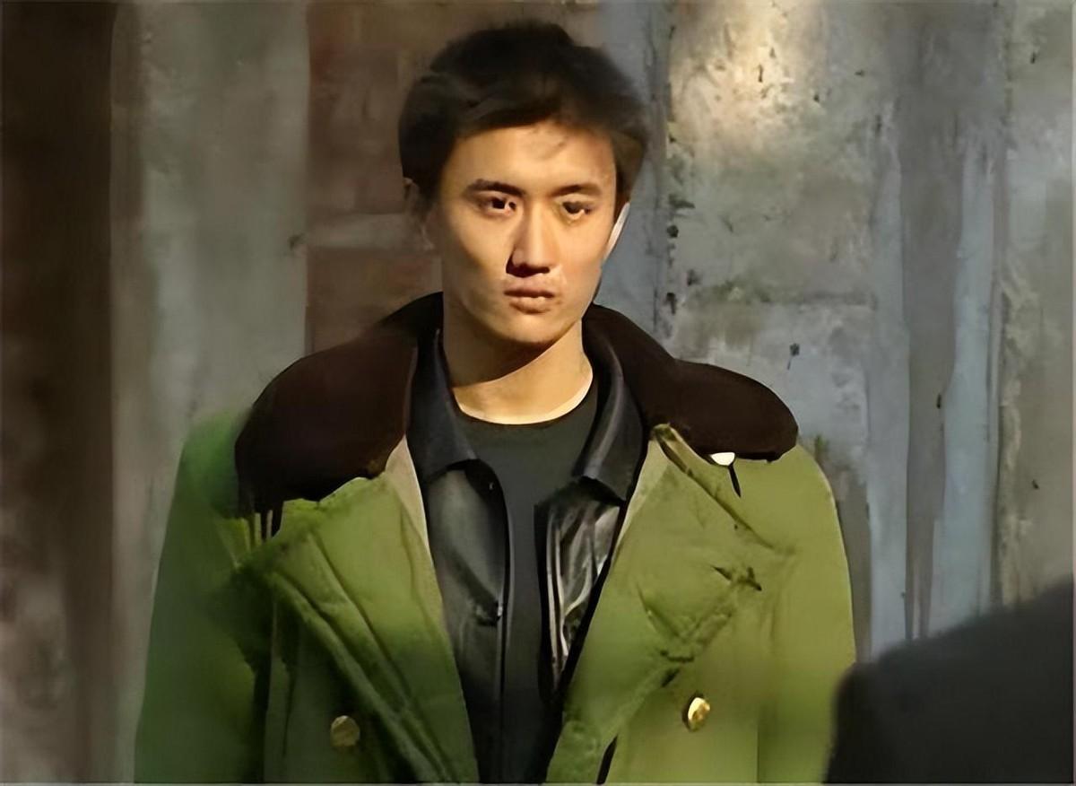 不过这可不是叶静第一次演戏,他第一次演戏是在他10岁那年,而且他一上