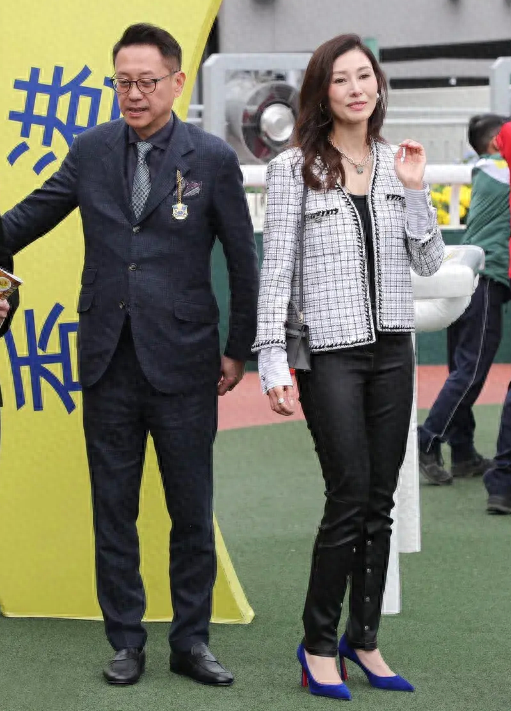 回顾16年后再看李嘉欣才懂一个好的爱人能化解所有的人间疾苦