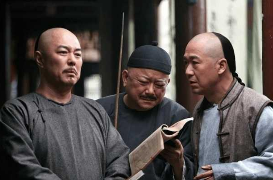 回顾八位无法超越的男性角色许文强只看周润发杨过展昭争议大