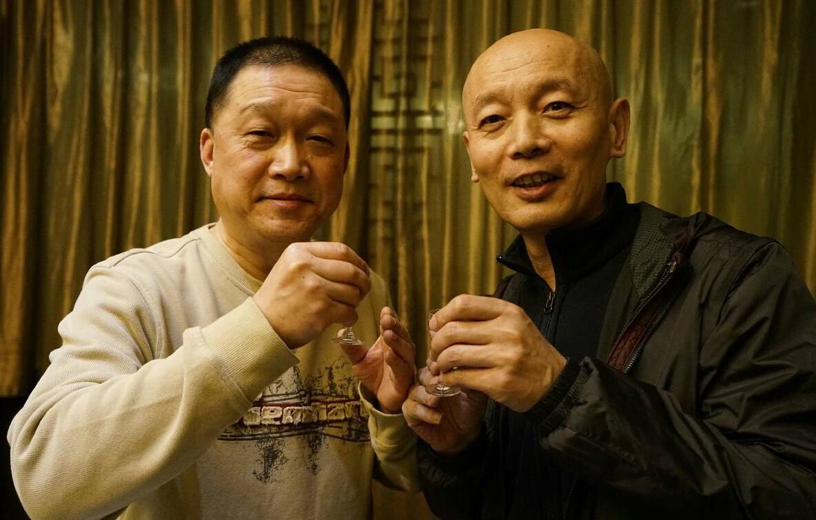 妹妹远在美国父母也已离世如今66岁无儿无女的葛优如何了