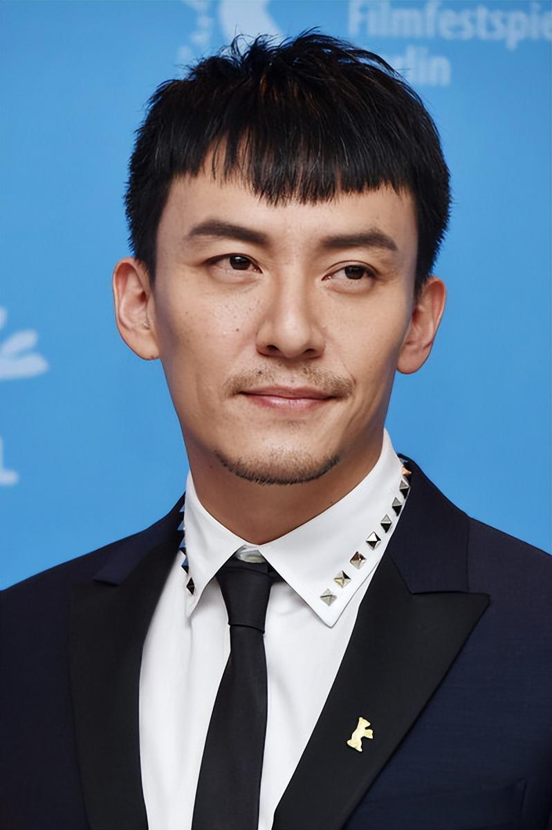 回顾当爷爷的年纪还做医美脸垮得没眼看这些男星已判若两人