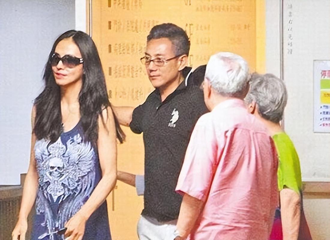 回顾演员田丽情断马景涛2段失败婚姻没人敢潜规则她