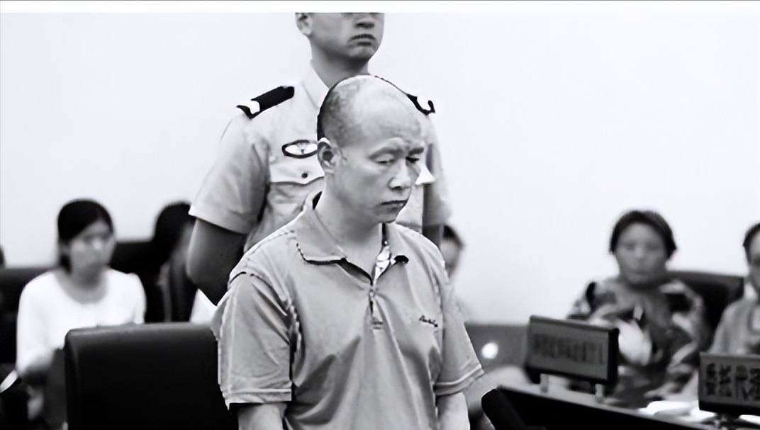 回顾女博士赵庆香因拒给弟弟买房被父杀害父亲怒骂白眼狼