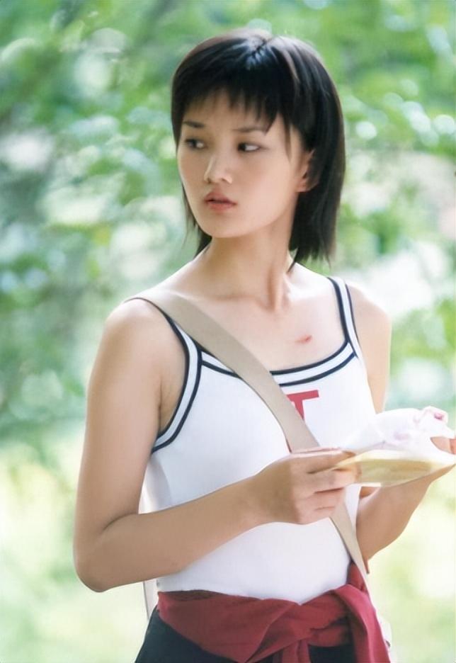 沦落成柜姐曾经红极一时的兔子精楼安琪如今怎样了