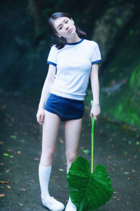 回顾看脸绝美身材却干瘪五五分这10位女星被身材拖累的好惨