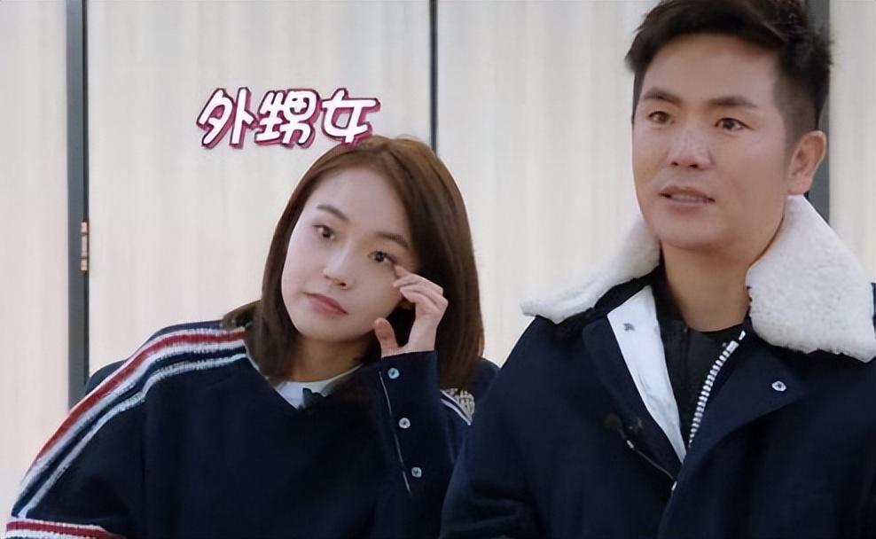 2016年,在张晓龙凭借着《甄嬛传》中的"温太医"角色,收获了一大波的