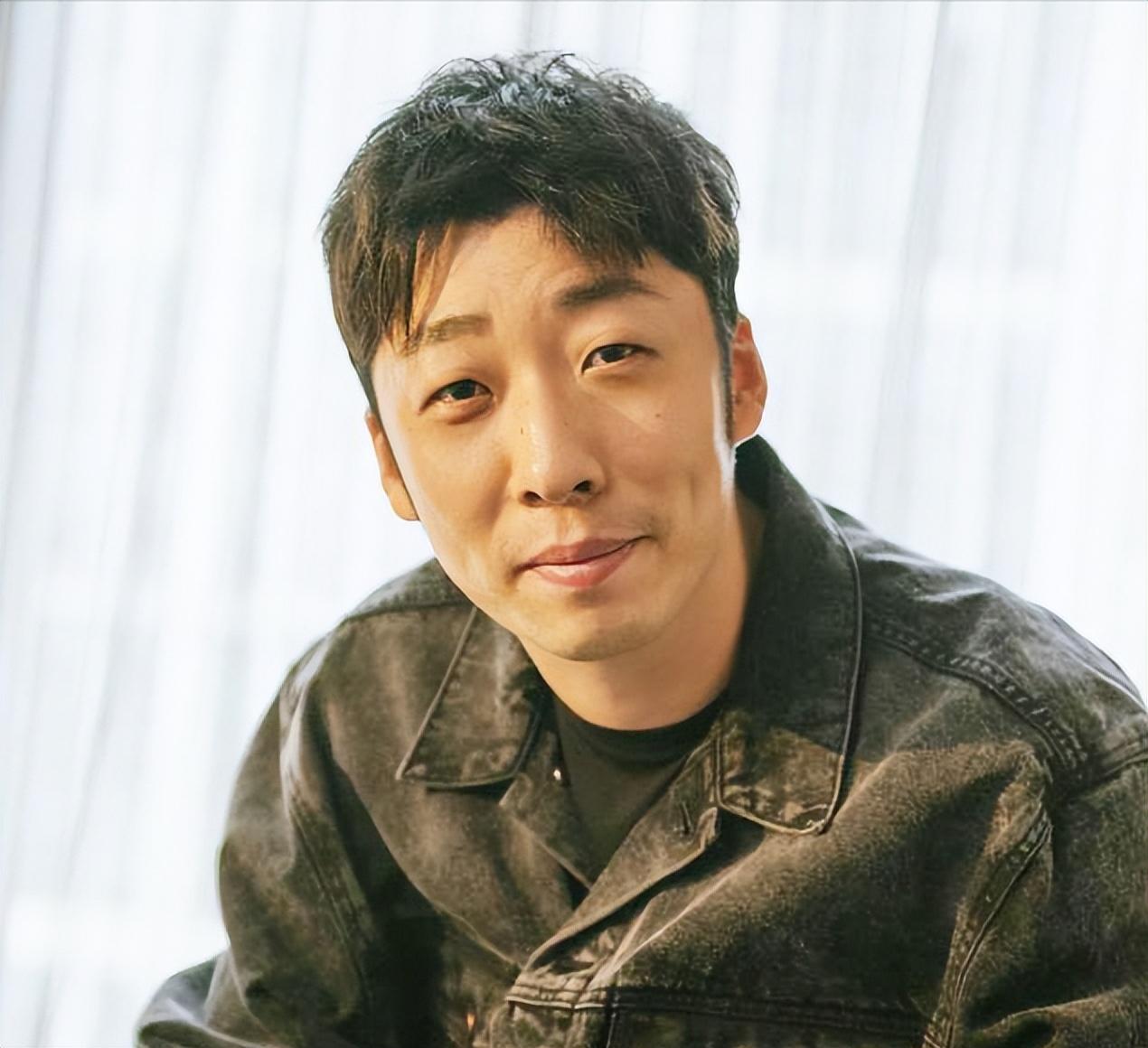 张子贤从孙红雷的小跟班混成如今的剧抛脸一路走来真不容易