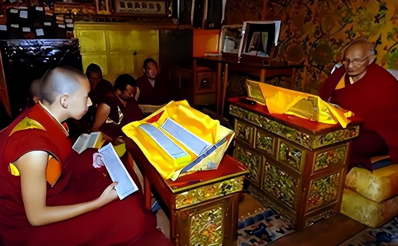 在雪域高原的深处,藏传佛教中最为神秘而庄严的转世灵童寻找仪式又