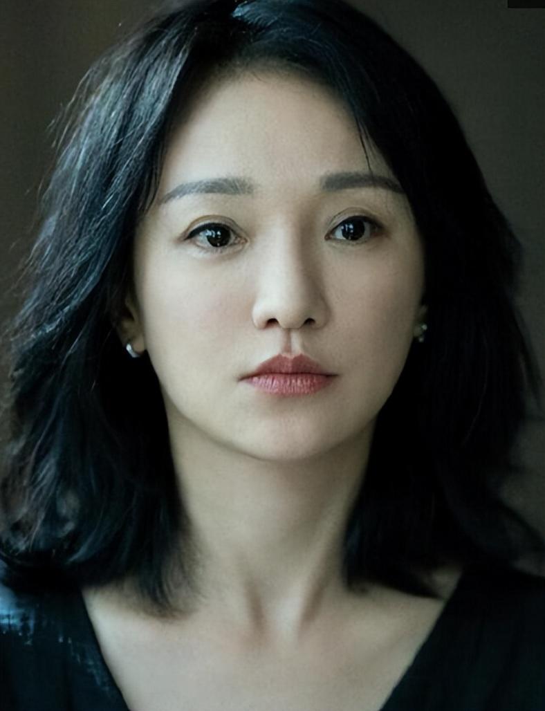 小结巴周迅的生猛情史爱过9个男人伤她最深的并非李亚鹏