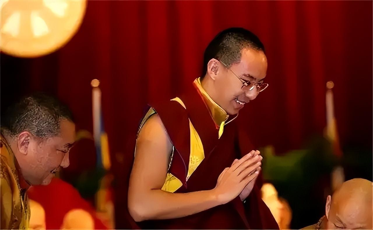 回顾十一世班禅鲜活的另一面追赶时事热点热衷慈善