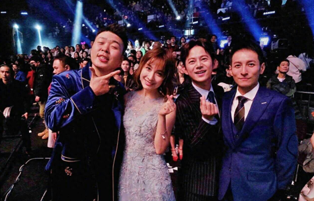 《快乐大本营》