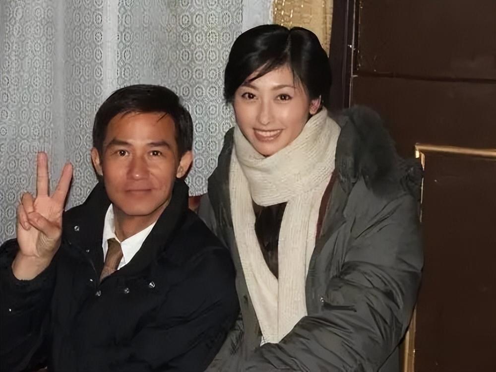 回顾三届军艺校草胖若两人校花依旧美丽还有1位是大满贯视后