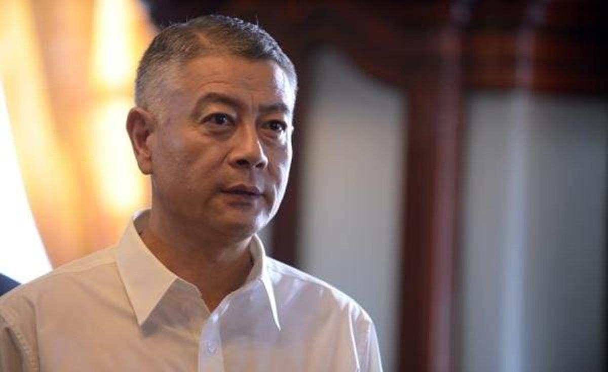 演员巫刚一段失败的婚姻离婚后至今未婚晚年和陈瑾互相照顾