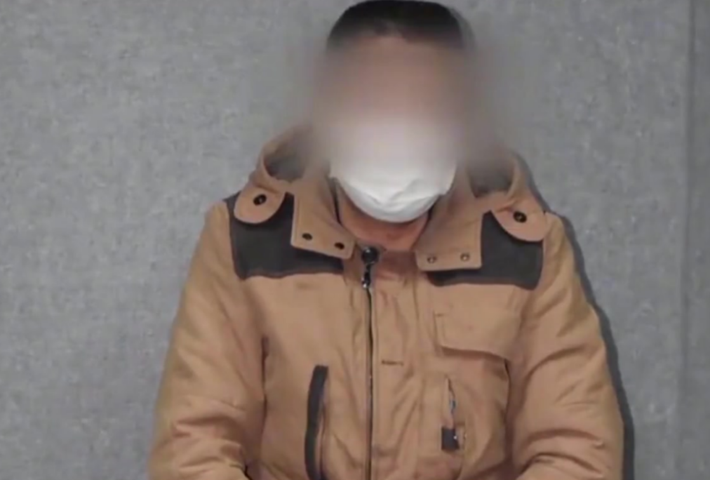 回顾男子勒死妻子后自首孰料妻子警局死而复生我自己晕的